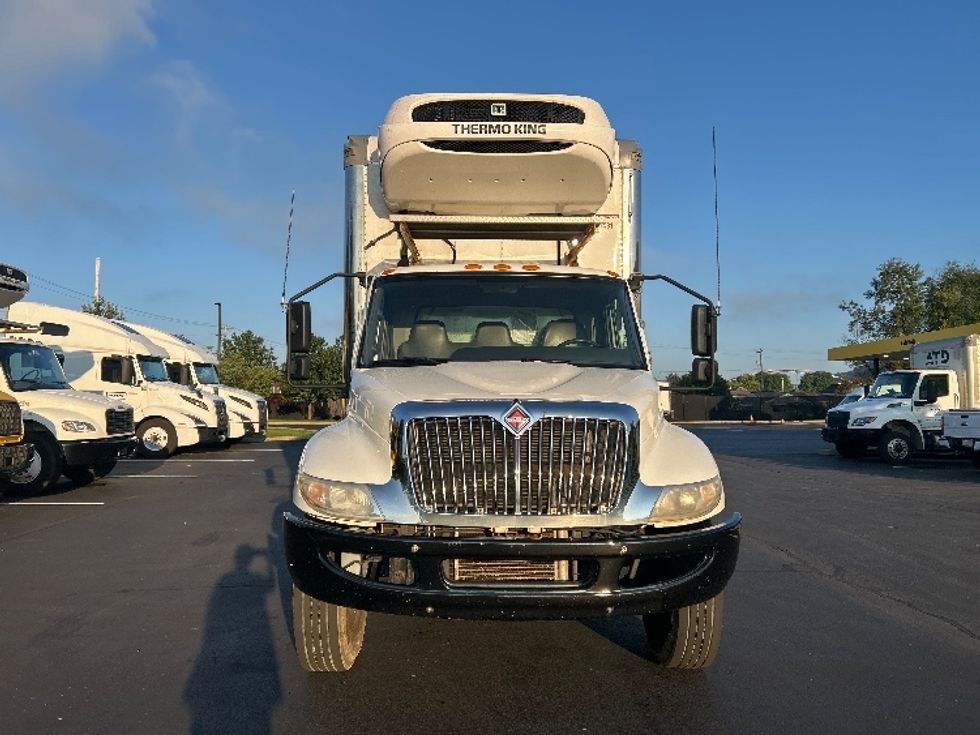 Refrigerated Truck-Light and Medium Duty Trucks-International-2020-MV607-Pittsburgh-PA-184,250\n\t\tmiles-$ 59,750 - Image 2