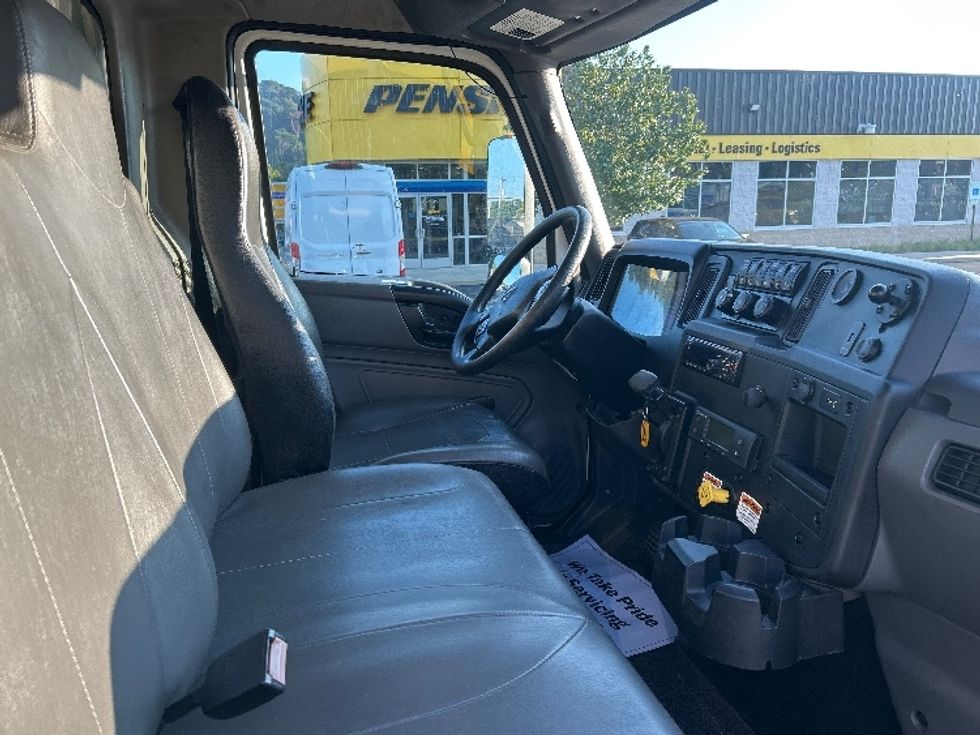 Refrigerated Truck-Light and Medium Duty Trucks-International-2020-MV607-Pittsburgh-PA-184,250\n\t\tmiles-$ 59,750 - Image 20