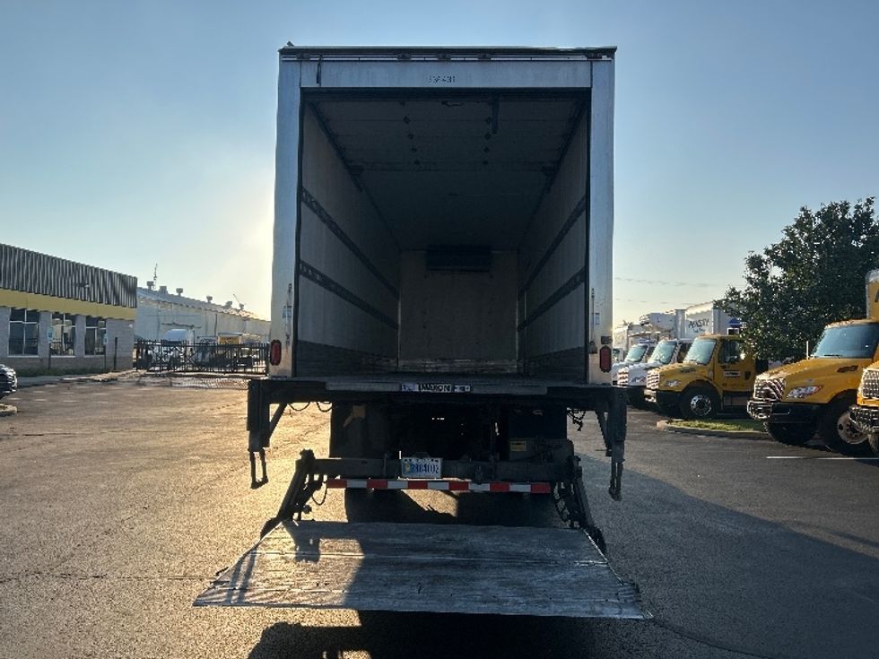 Refrigerated Truck-Light and Medium Duty Trucks-International-2020-MV607-Pittsburgh-PA-184,250\n\t\tmiles-$ 59,750 - Image 9
