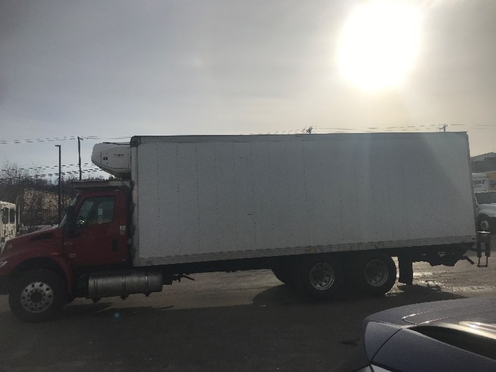 Refrigerated Truck-Light and Medium Duty Trucks-International-2020-MV607-Pittsburgh-PA-238,838\n\t\tmiles-$ 65,750 - Image 4