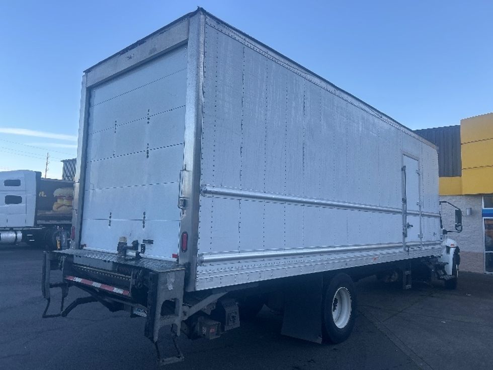 Refrigerated Truck-Light and Medium Duty Trucks-International-2020-MV607-Portland-OR-122,642\n\t\tmiles-$ 66,000 - Image 13