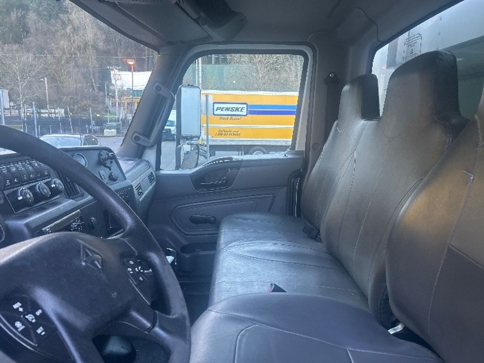 Refrigerated Truck-Light and Medium Duty Trucks-International-2020-MV607-Portland-OR-122,642\n\t\tmiles-$ 66,000 - Image 19
