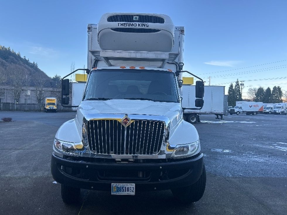 Refrigerated Truck-Light and Medium Duty Trucks-International-2020-MV607-Portland-OR-122,642\n\t\tmiles-$ 66,000 - Image 2