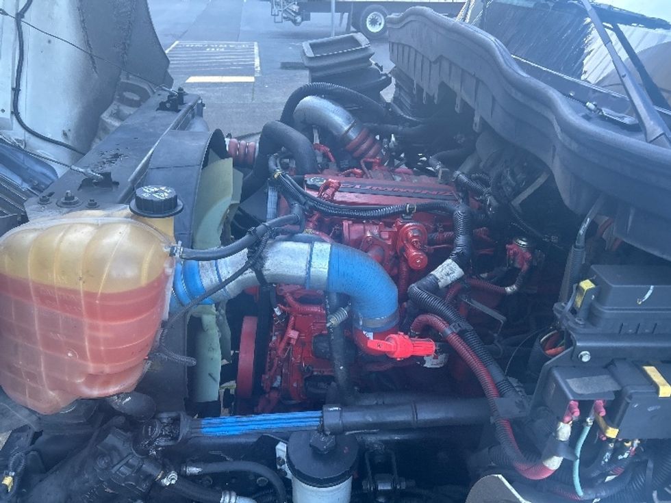 Refrigerated Truck-Light and Medium Duty Trucks-International-2020-MV607-Portland-OR-122,642\n\t\tmiles-$ 66,000 - Image 25