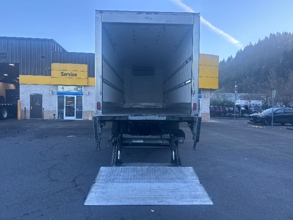 Refrigerated Truck-Light and Medium Duty Trucks-International-2020-MV607-Portland-OR-122,642\n\t\tmiles-$ 66,000 - Image 9