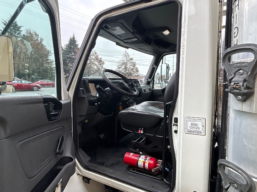 Refrigerated Truck-Light and Medium Duty Trucks-International-2020-MV607-Portland-OR-223,995\n\t\tmiles-$ 47,750 - Image 16