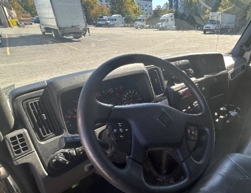 Refrigerated Truck-Light and Medium Duty Trucks-International-2020-MV607-Prince George-VA-184,643\n\t\tmiles-$ 57,750 - Image 17