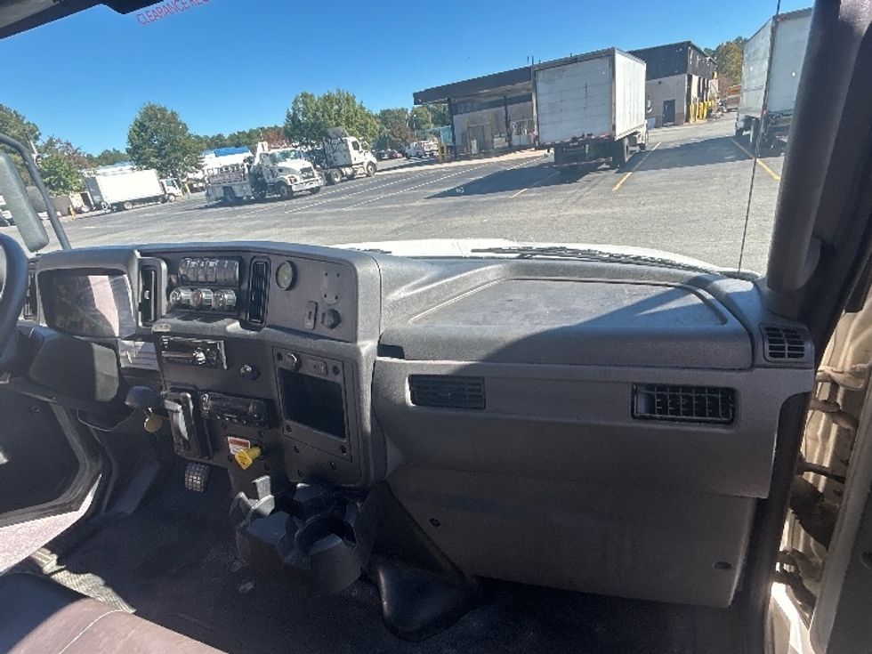 Refrigerated Truck-Light and Medium Duty Trucks-International-2020-MV607-Prince George-VA-184,643\n\t\tmiles-$ 57,750 - Image 21
