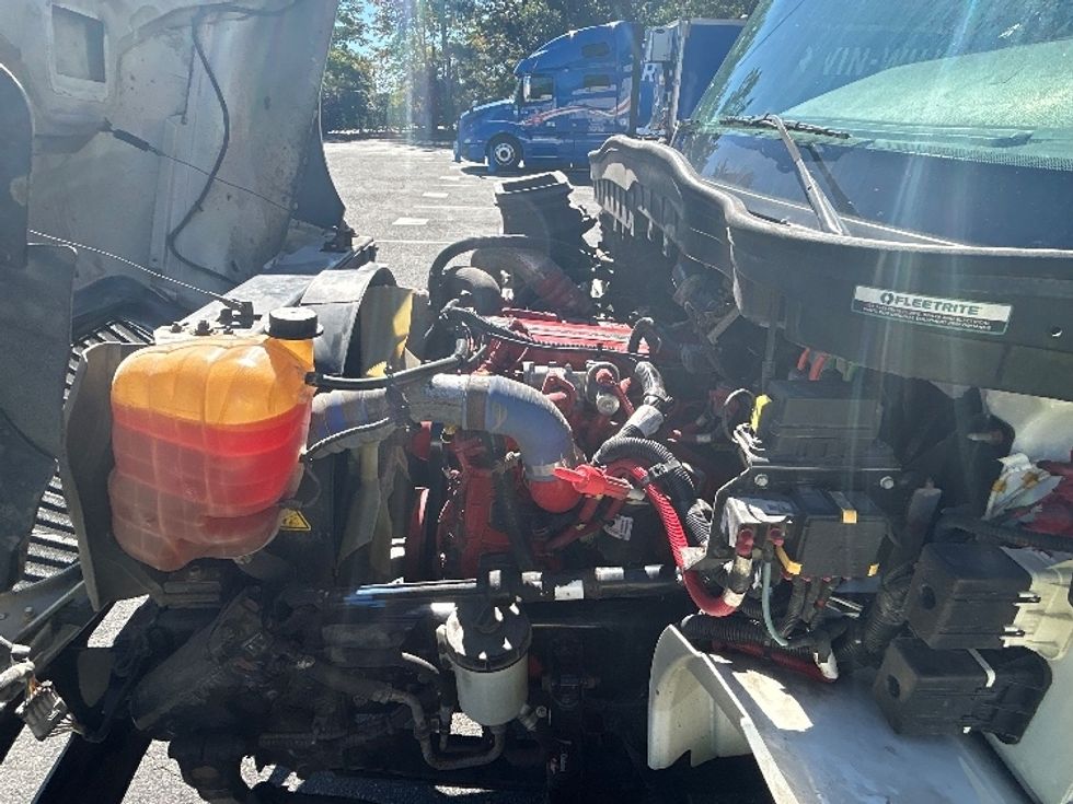 Refrigerated Truck-Light and Medium Duty Trucks-International-2020-MV607-Prince George-VA-184,643\n\t\tmiles-$ 57,750 - Image 24