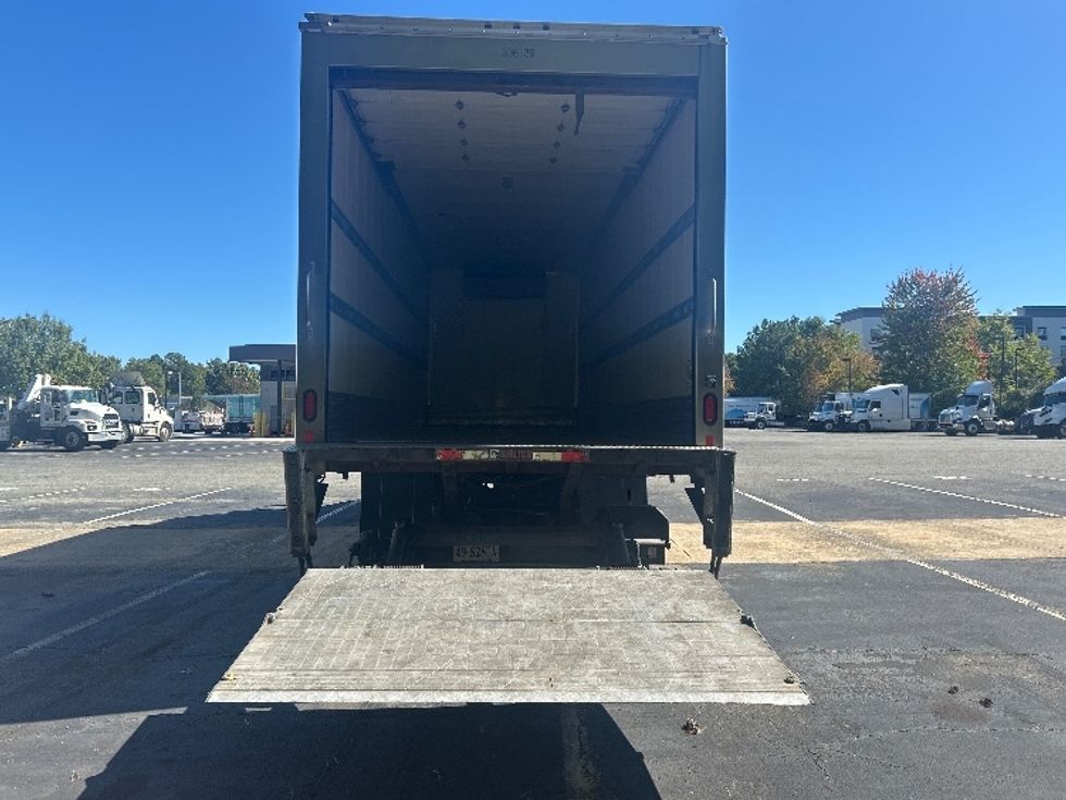 Refrigerated Truck-Light and Medium Duty Trucks-International-2020-MV607-Prince George-VA-184,643\n\t\tmiles-$ 57,750 - Image 9