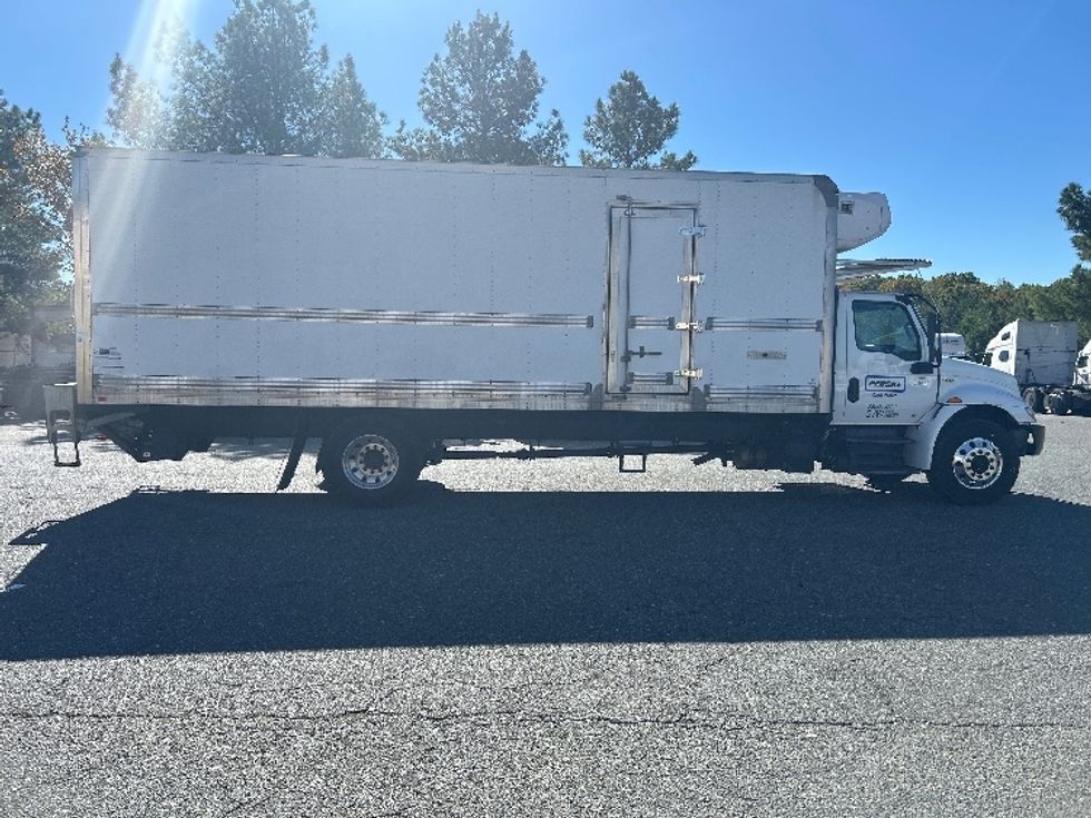 Refrigerated Truck-Light and Medium Duty Trucks-International-2020-MV607-Prince George-VA-215,176\n\t\tmiles-$ 51,250 - Image 15