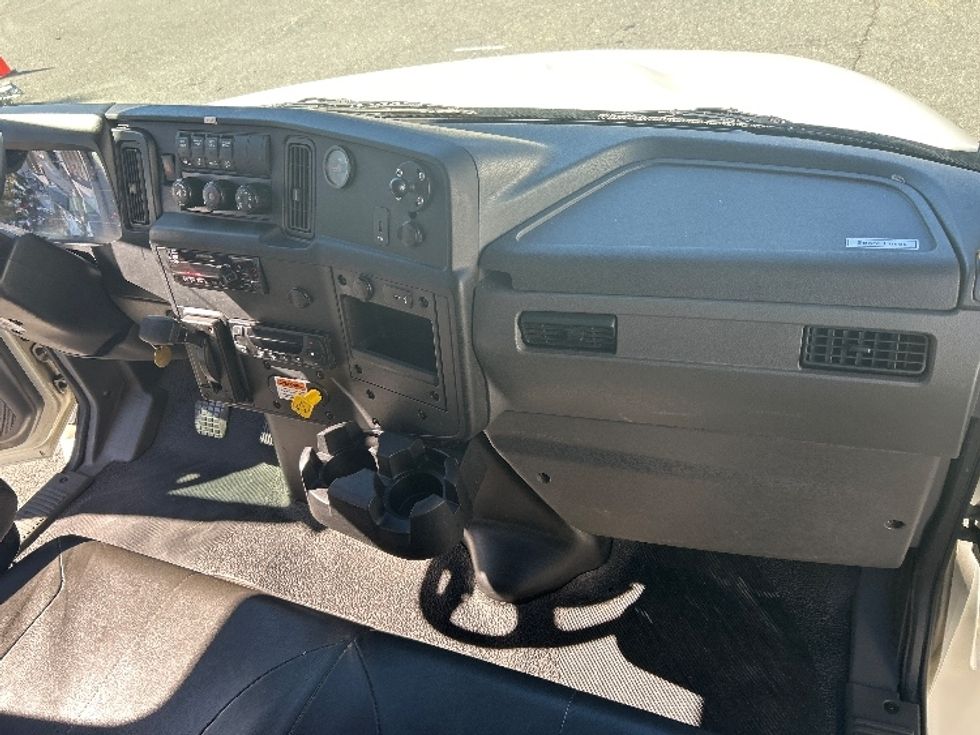 Refrigerated Truck-Light and Medium Duty Trucks-International-2020-MV607-Prince George-VA-215,176\n\t\tmiles-$ 51,250 - Image 21