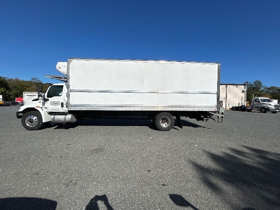 Refrigerated Truck-Light and Medium Duty Trucks-International-2020-MV607-Prince George-VA-215,176\n\t\tmiles-$ 51,250 - Image 4