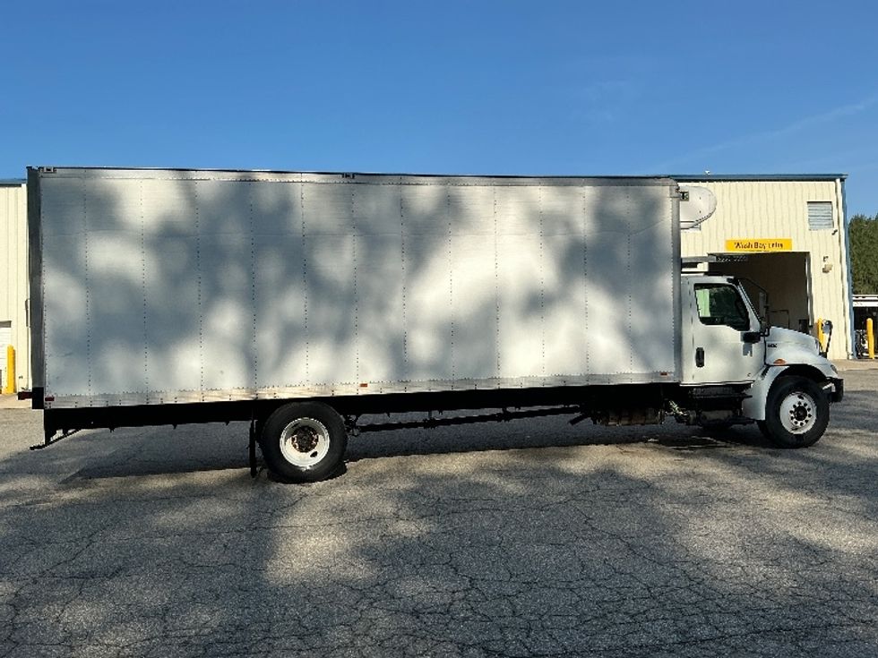 Refrigerated Truck-Light and Medium Duty Trucks-International-2020-MV607-Prince George-VA-385,521\n\t\tmiles-$ 20,750 - Image 15