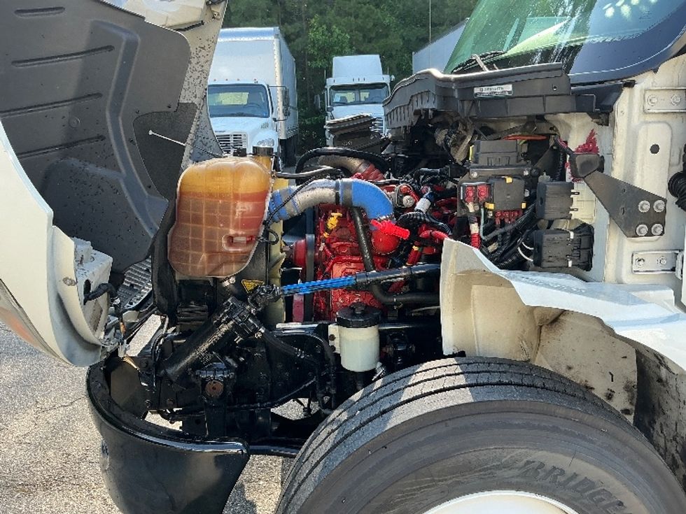 Refrigerated Truck-Light and Medium Duty Trucks-International-2020-MV607-Prince George-VA-385,521\n\t\tmiles-$ 20,750 - Image 24