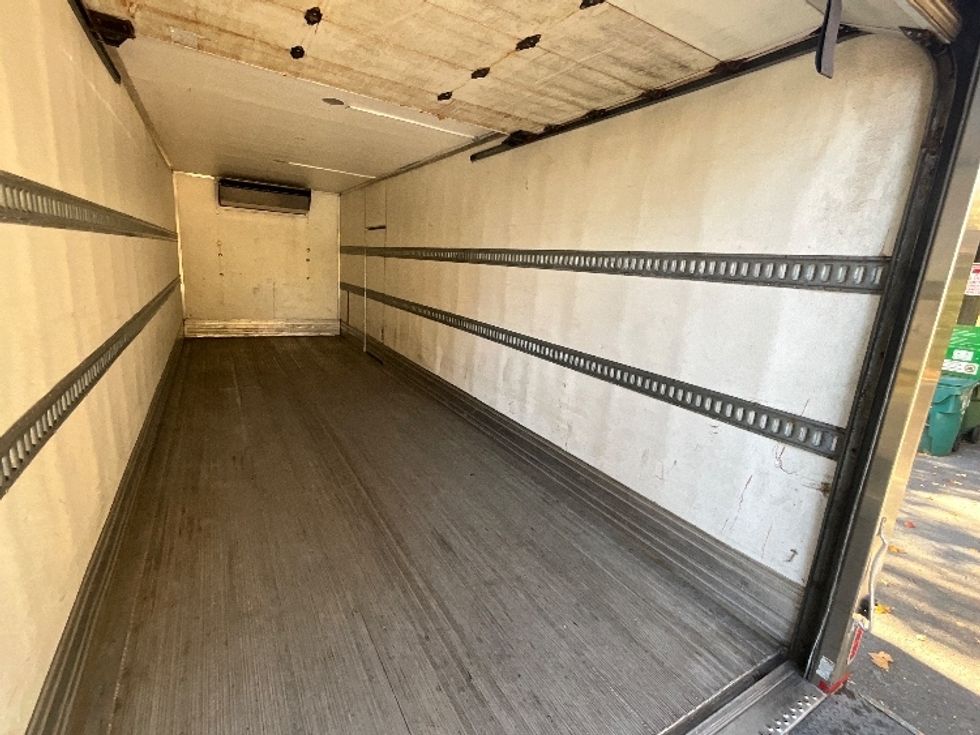 Refrigerated Truck-Light and Medium Duty Trucks-International-2020-MV607-Reading-PA-216,369\n\t\tmiles-$ 48,750 - Image 12