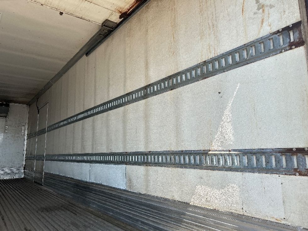 Refrigerated Truck-Light and Medium Duty Trucks-International-2020-MV607-Rochester-NY-125,001\n\t\tmiles-$ 61,500 - Image 12