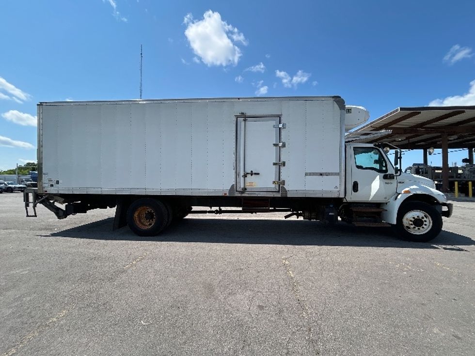 Refrigerated Truck-Light and Medium Duty Trucks-International-2020-MV607-Rochester-NY-125,001\n\t\tmiles-$ 61,500 - Image 15