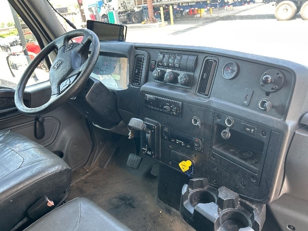 Refrigerated Truck-Light and Medium Duty Trucks-International-2020-MV607-Rochester-NY-125,001\n\t\tmiles-$ 61,500 - Image 22