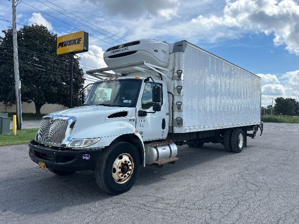 Refrigerated Truck-Light and Medium Duty Trucks-International-2020-MV607-Rochester-NY-125,001\n\t\tmiles-$ 61,500 - Image 3