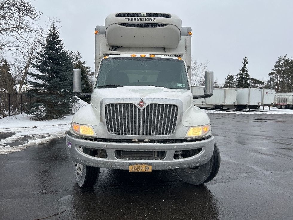 Refrigerated Truck-Light and Medium Duty Trucks-International-2020-MV607-Rochester-NY-150,171\n\t\tmiles-$ 41,000 - Image 2