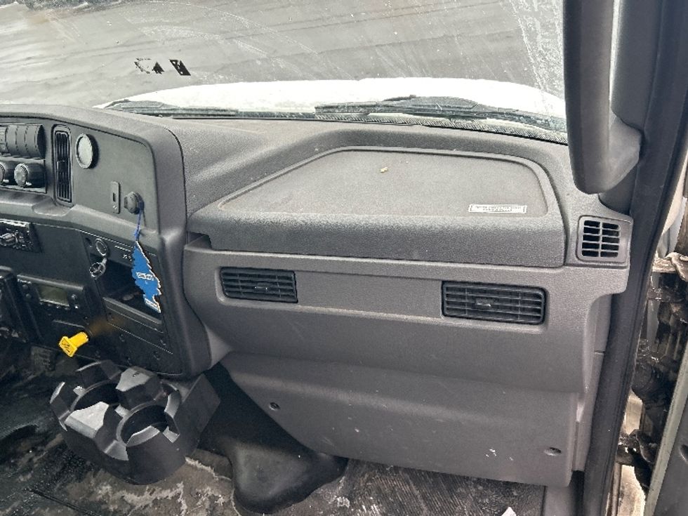Refrigerated Truck-Light and Medium Duty Trucks-International-2020-MV607-Rochester-NY-150,171\n\t\tmiles-$ 41,000 - Image 21