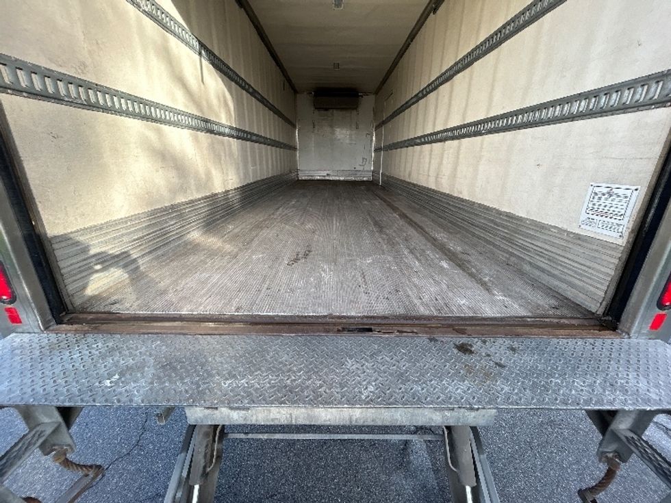 Refrigerated Truck-Light and Medium Duty Trucks-International-2020-MV607-Rochester-NY-152,041\n\t\tmiles-$ 50,500 - Image 10