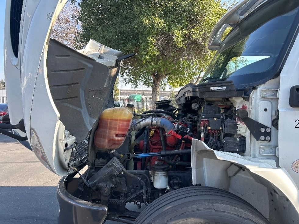 Refrigerated Truck-Light and Medium Duty Trucks-International-2020-MV607-Sacramento-CA-225,904\n\t\tmiles-$ 50,250 - Image 24