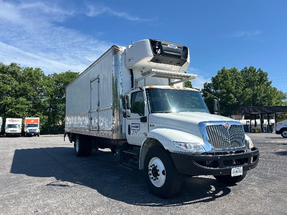 Refrigerated Truck-Light and Medium Duty Trucks-International-2020-MV607-Salem-VA-286,994\n\t\tmiles-$ 38,000 - Image 1