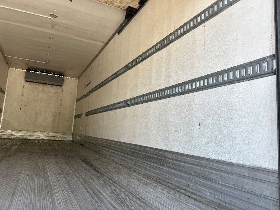 Refrigerated Truck-Light and Medium Duty Trucks-International-2020-MV607-Salem-VA-286,994\n\t\tmiles-$ 38,000 - Image 12