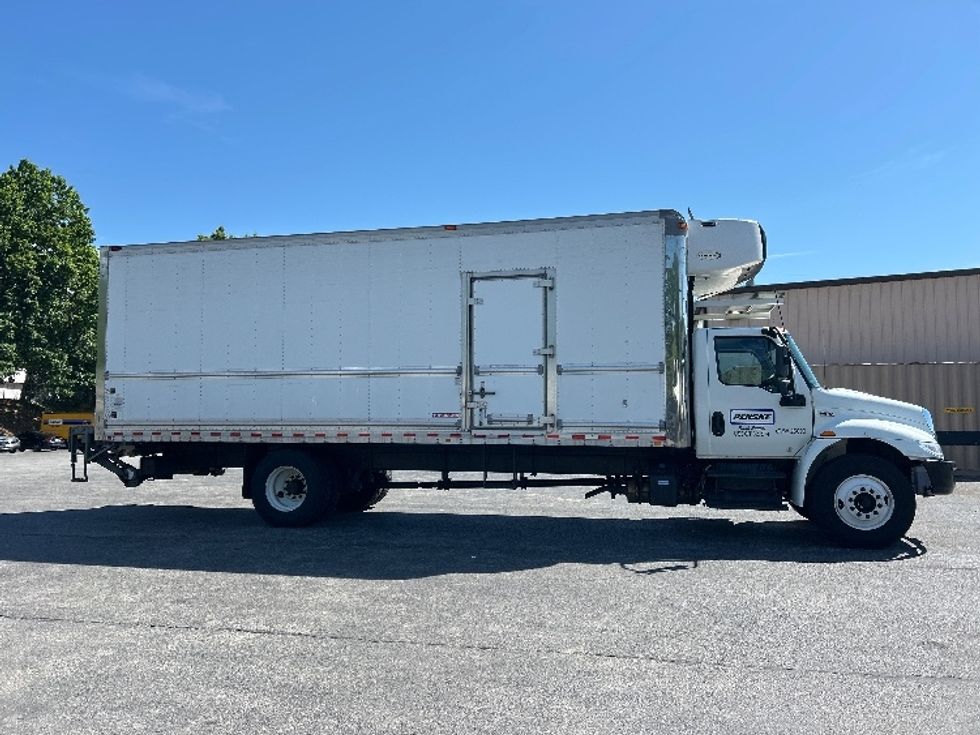 Refrigerated Truck-Light and Medium Duty Trucks-International-2020-MV607-Salem-VA-286,994\n\t\tmiles-$ 38,000 - Image 15