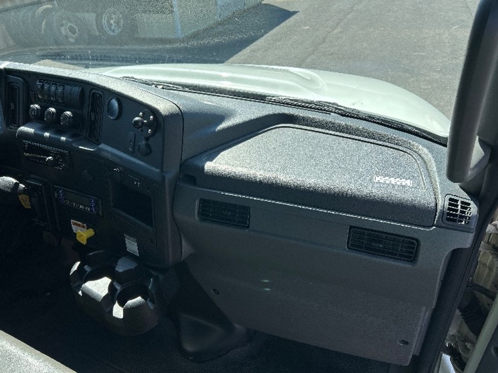 Refrigerated Truck-Light and Medium Duty Trucks-International-2020-MV607-Salem-VA-286,994\n\t\tmiles-$ 38,000 - Image 20