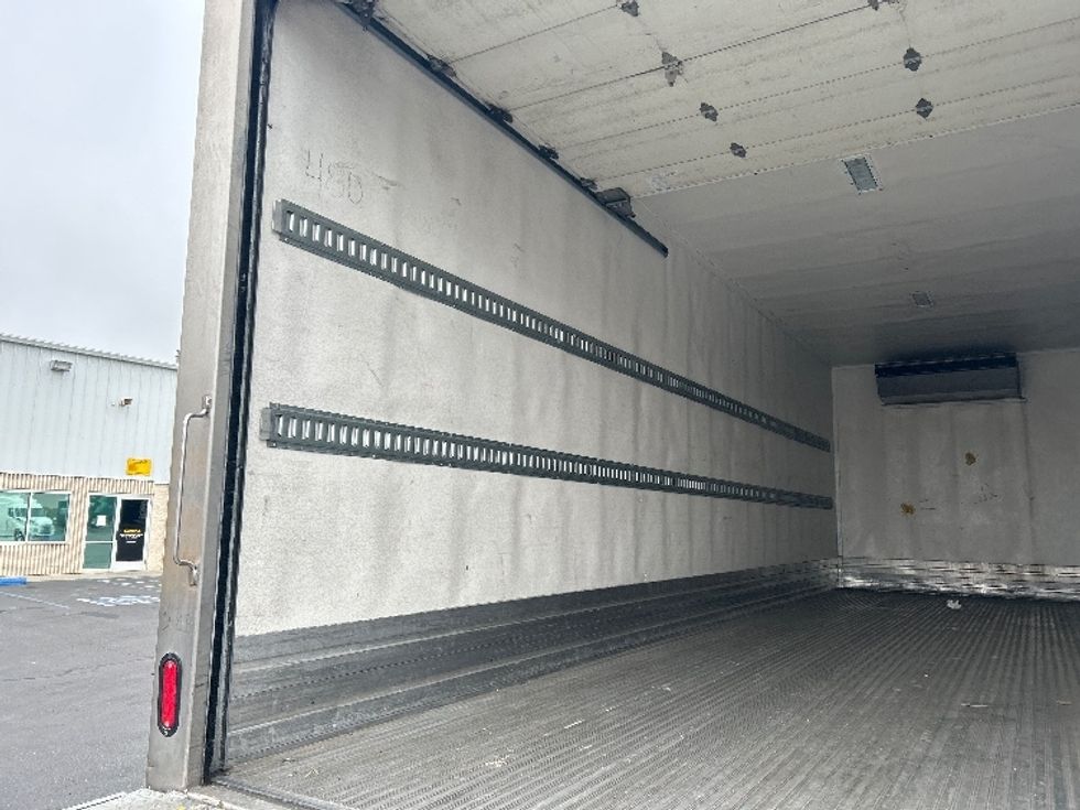 Refrigerated Truck-Light and Medium Duty Trucks-International-2020-MV607-Santa Clara-CA-138,480\n\t\tmiles-$ 66,250 - Image 11