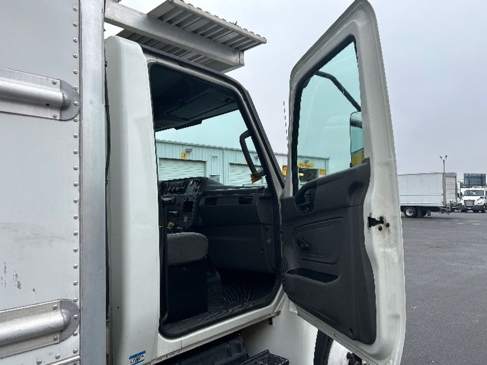 Refrigerated Truck-Light and Medium Duty Trucks-International-2020-MV607-Santa Clara-CA-138,480\n\t\tmiles-$ 66,250 - Image 20