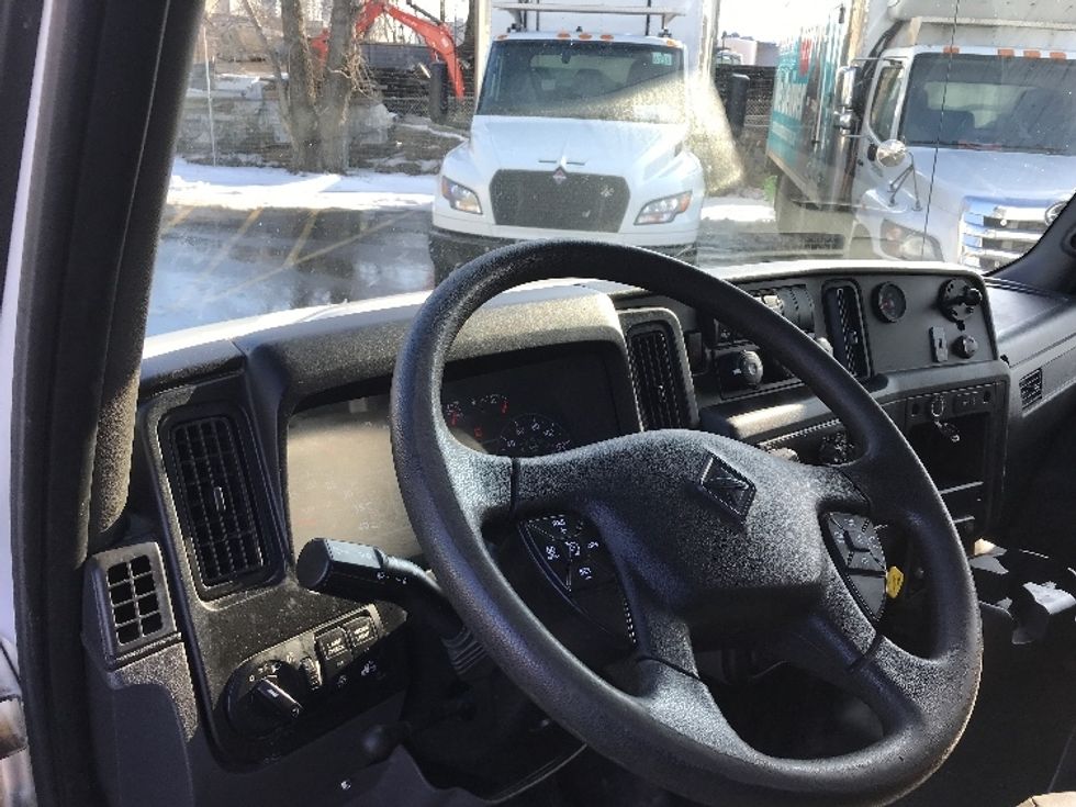 Refrigerated Truck-Light and Medium Duty Trucks-International-2020-MV607-Scarborough-ON-214,153\n\t\tkm-$ 72,250 - Image 17