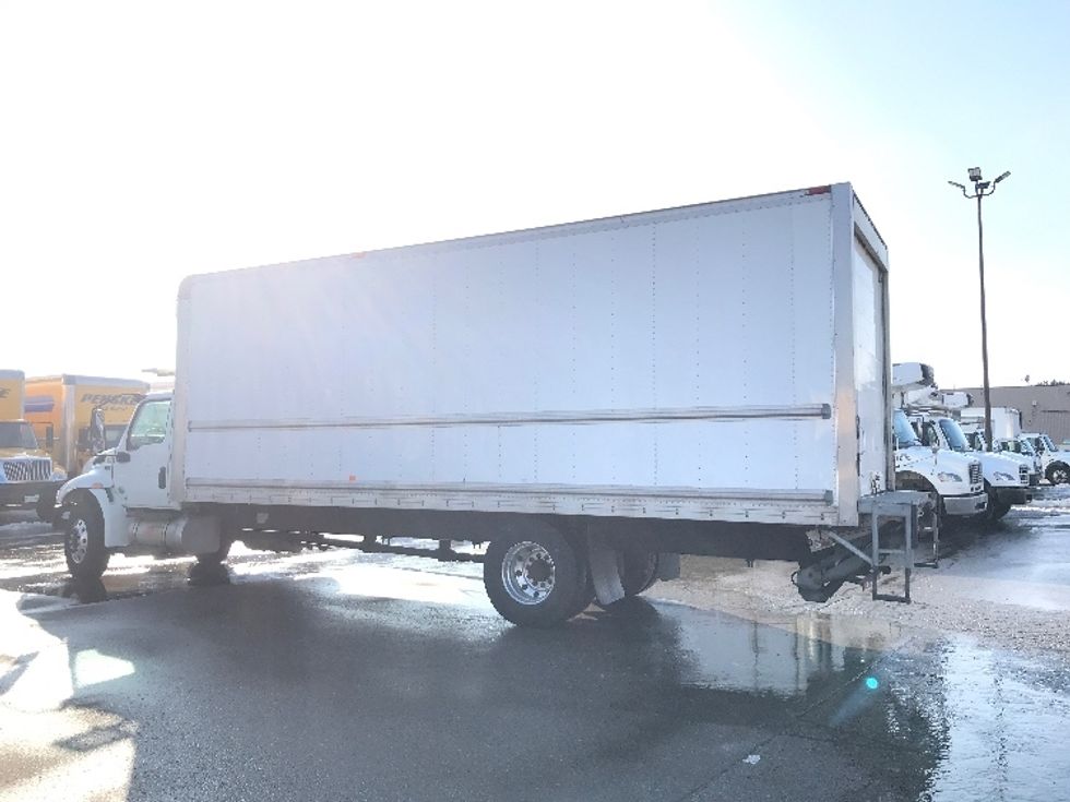 Refrigerated Truck-Light and Medium Duty Trucks-International-2020-MV607-Scarborough-ON-214,153\n\t\tkm-$ 72,250 - Image 6