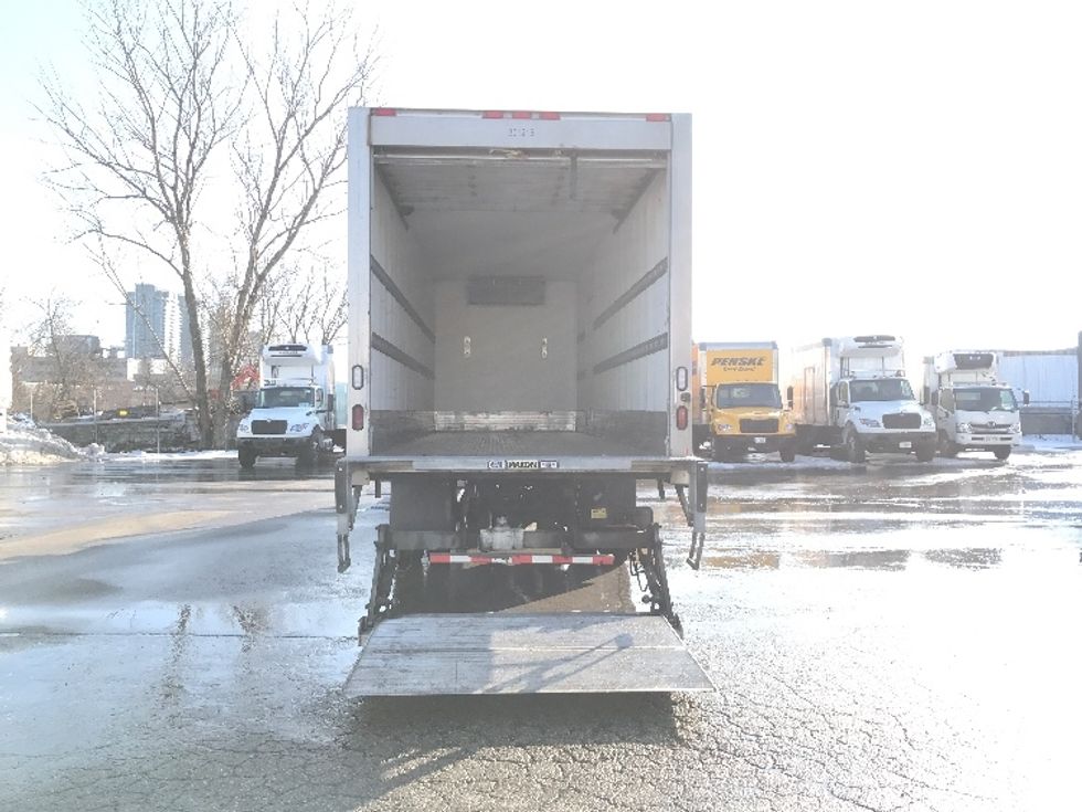 Refrigerated Truck-Light and Medium Duty Trucks-International-2020-MV607-Scarborough-ON-214,153\n\t\tkm-$ 72,250 - Image 9