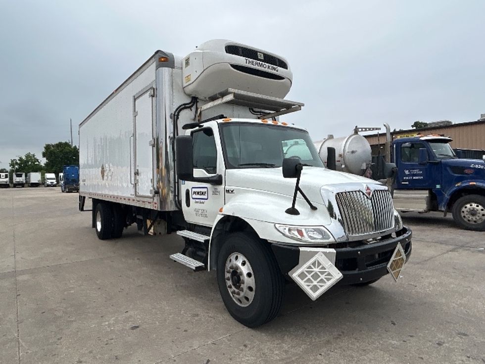 Refrigerated Truck-Light and Medium Duty Trucks-International-2020-MV607-Selma-TX-92,060\n\t\tmiles-$ 55,250 - Image 1