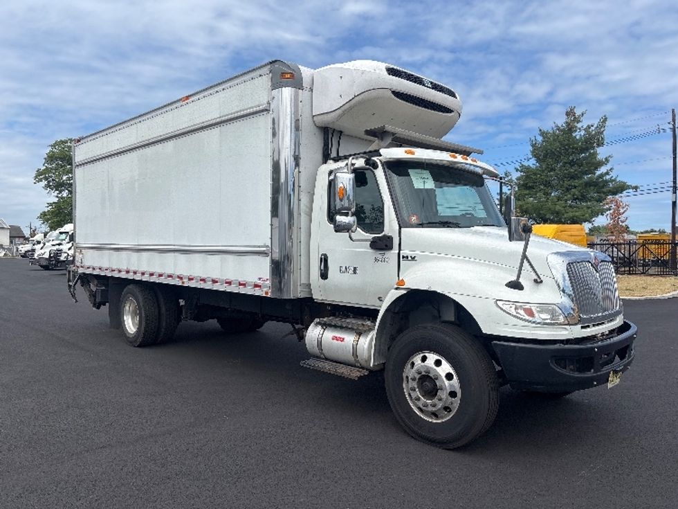 Refrigerated Truck-Light and Medium Duty Trucks-International-2020-MV607-South Plainfield-NJ-170,120\n\t\tmiles-$ 50,000 - Image 1