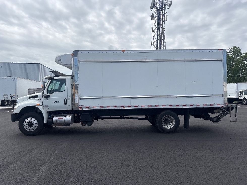 Refrigerated Truck-Light and Medium Duty Trucks-International-2020-MV607-South Plainfield-NJ-170,120\n\t\tmiles-$ 50,000 - Image 4