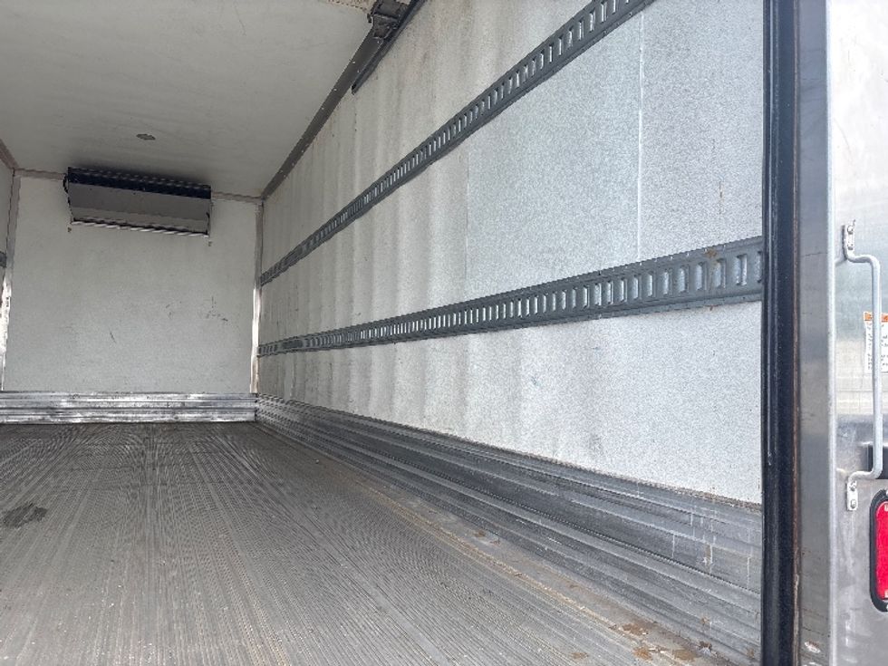 Refrigerated Truck-Light and Medium Duty Trucks-International-2020-MV607-South Plainfield-NJ-170,120\n\t\tmiles-$ 50,000 - Image 11