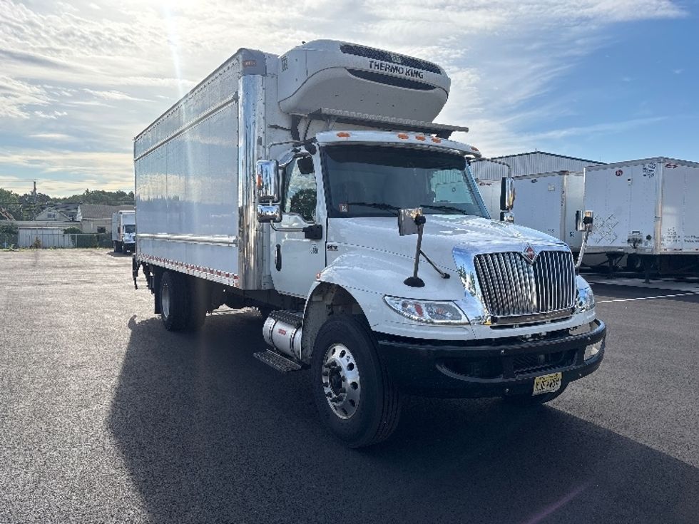 Refrigerated Truck-Light and Medium Duty Trucks-International-2020-MV607-South Plainfield-NJ-170,958\n\t\tmiles-$ 50,250 - Image 1