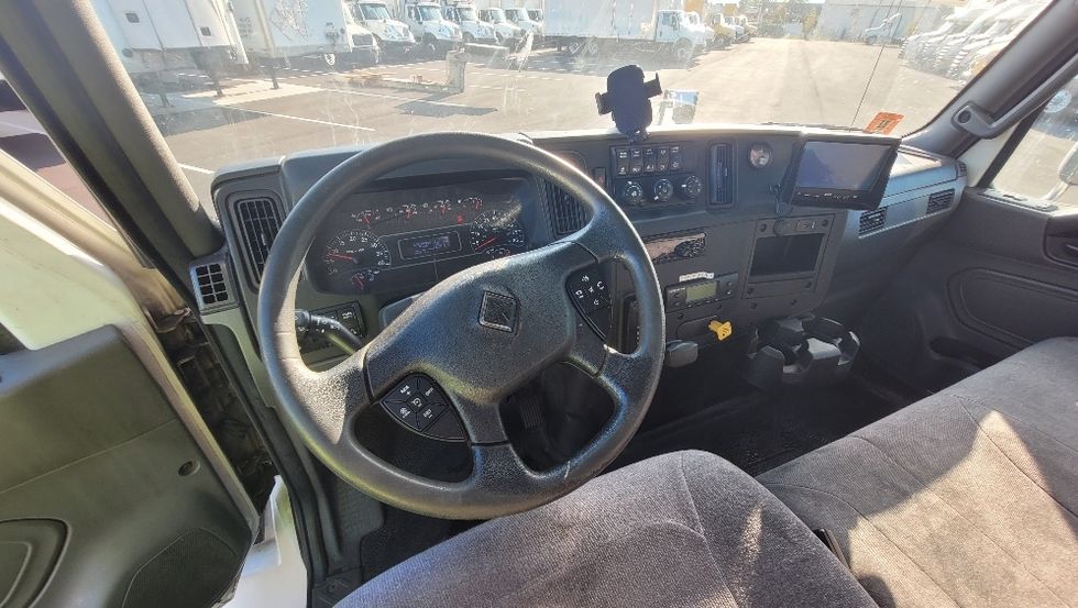 Refrigerated Truck-Light and Medium Duty Trucks-International-2020-MV607-South Plainfield-NJ-202,183\n\t\tmiles-$ 44,000 - Image 18