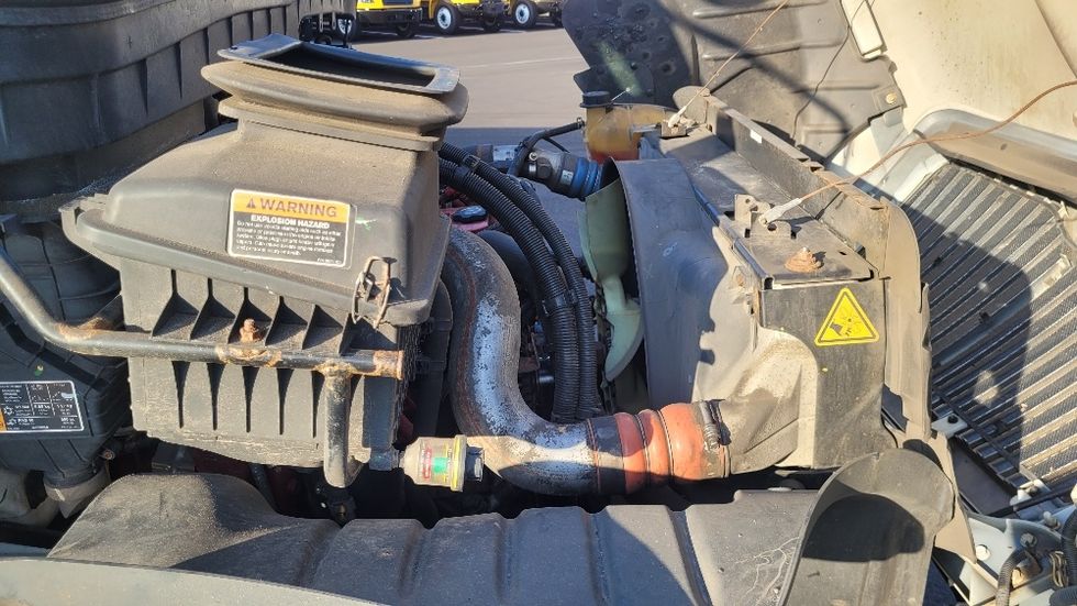 Refrigerated Truck-Light and Medium Duty Trucks-International-2020-MV607-South Plainfield-NJ-202,183\n\t\tmiles-$ 44,000 - Image 23