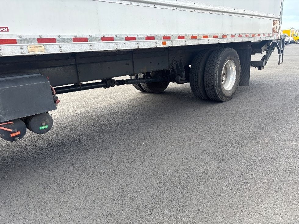 Refrigerated Truck-Light and Medium Duty Trucks-International-2020-MV607-South Plainfield-NJ-230,000\n\t\tmiles-$ 27,750 - Image 5