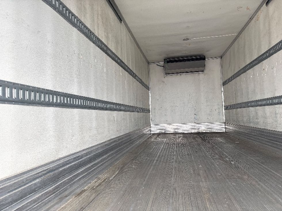 Refrigerated Truck-Light and Medium Duty Trucks-International-2020-MV607-South Plainfield-NJ-230,000\n\t\tmiles-$ 27,750 - Image 11