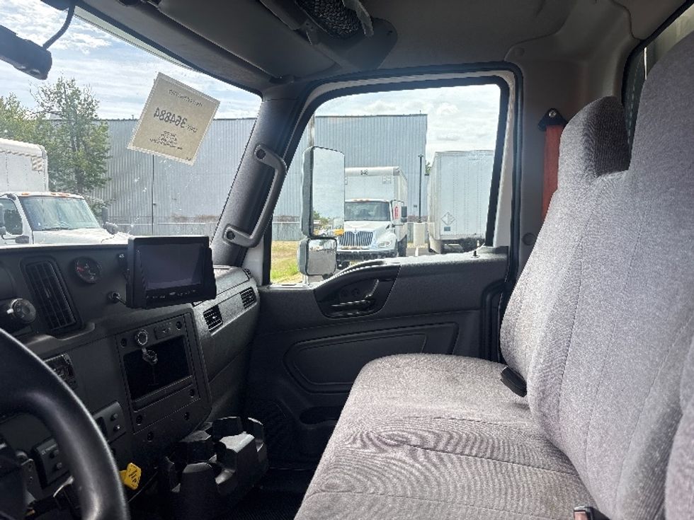 Refrigerated Truck-Light and Medium Duty Trucks-International-2020-MV607-South Plainfield-NJ-230,000\n\t\tmiles-$ 27,750 - Image 18
