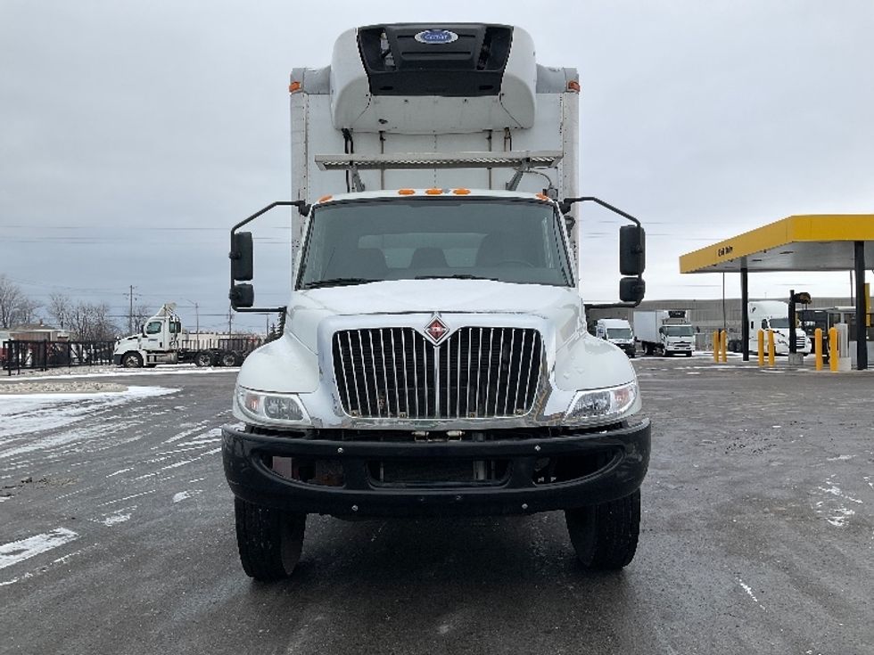 Refrigerated Truck-Light and Medium Duty Trucks-International-2020-MV607-Stoney Creek-ON-253,540\n\t\tkm-$ 67,000 - Image 2