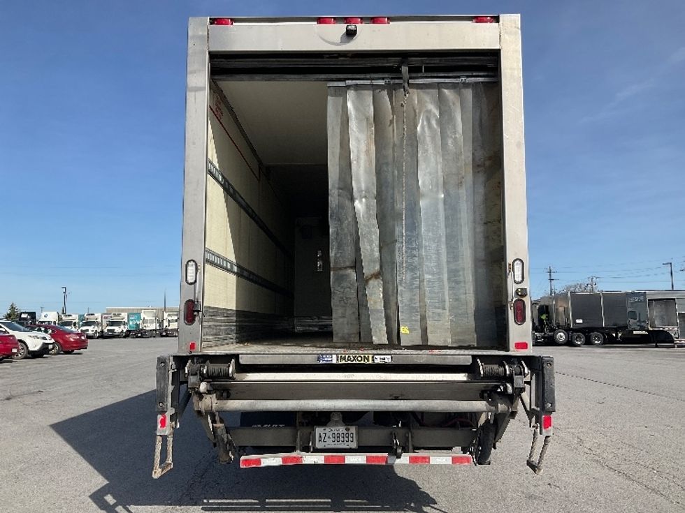 Refrigerated Truck-Light and Medium Duty Trucks-International-2020-MV607-Stoney Creek-ON-257,289\n\t\tkm-$ 74,500 - Image 8