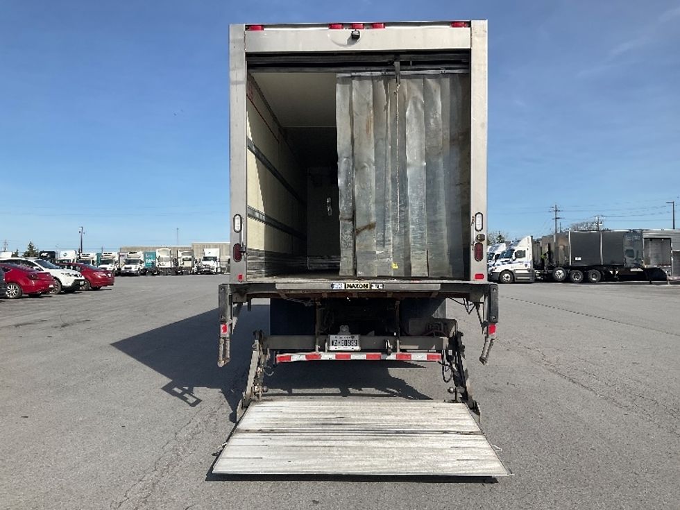 Refrigerated Truck-Light and Medium Duty Trucks-International-2020-MV607-Stoney Creek-ON-257,289\n\t\tkm-$ 74,500 - Image 9